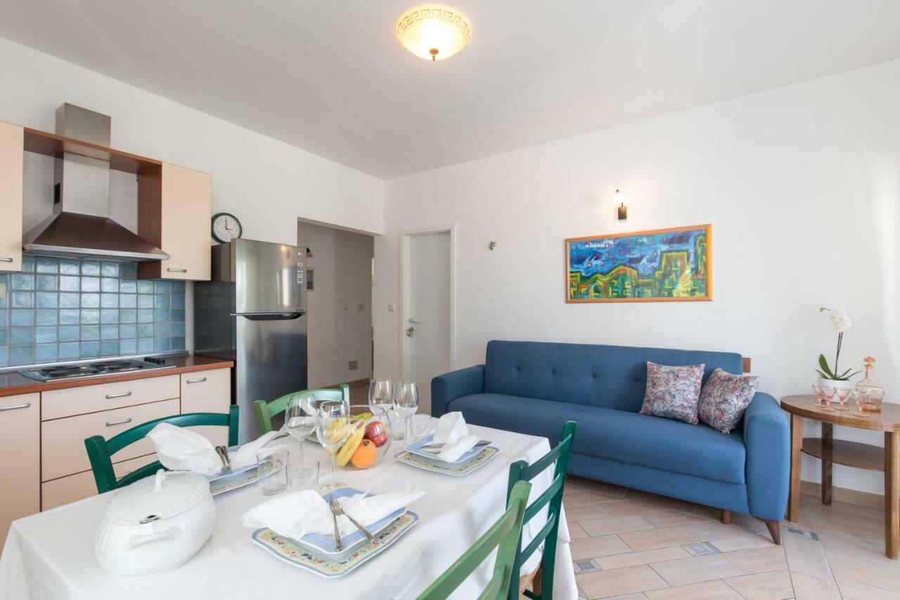 Apartments Ivona Malinska Εξωτερικό φωτογραφία